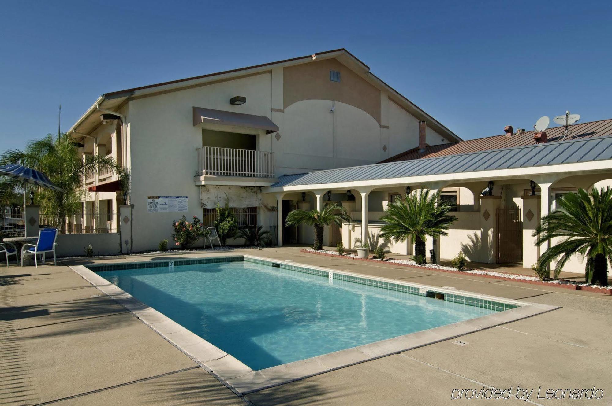 Americas Best Value Inn & Suites-Alvin/Houston Exteriör bild