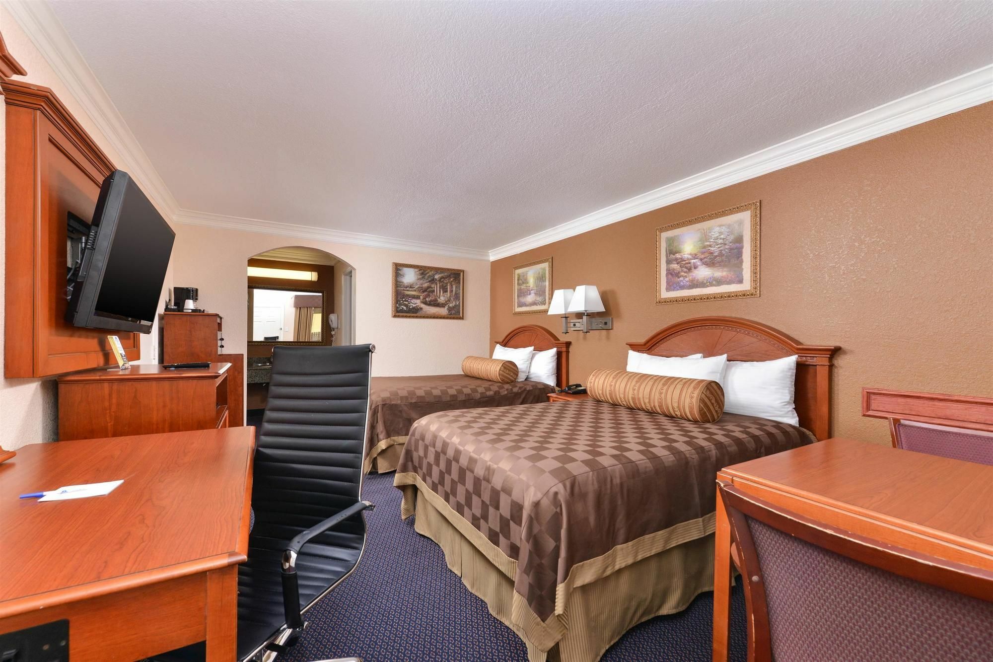 Americas Best Value Inn & Suites-Alvin/Houston Exteriör bild